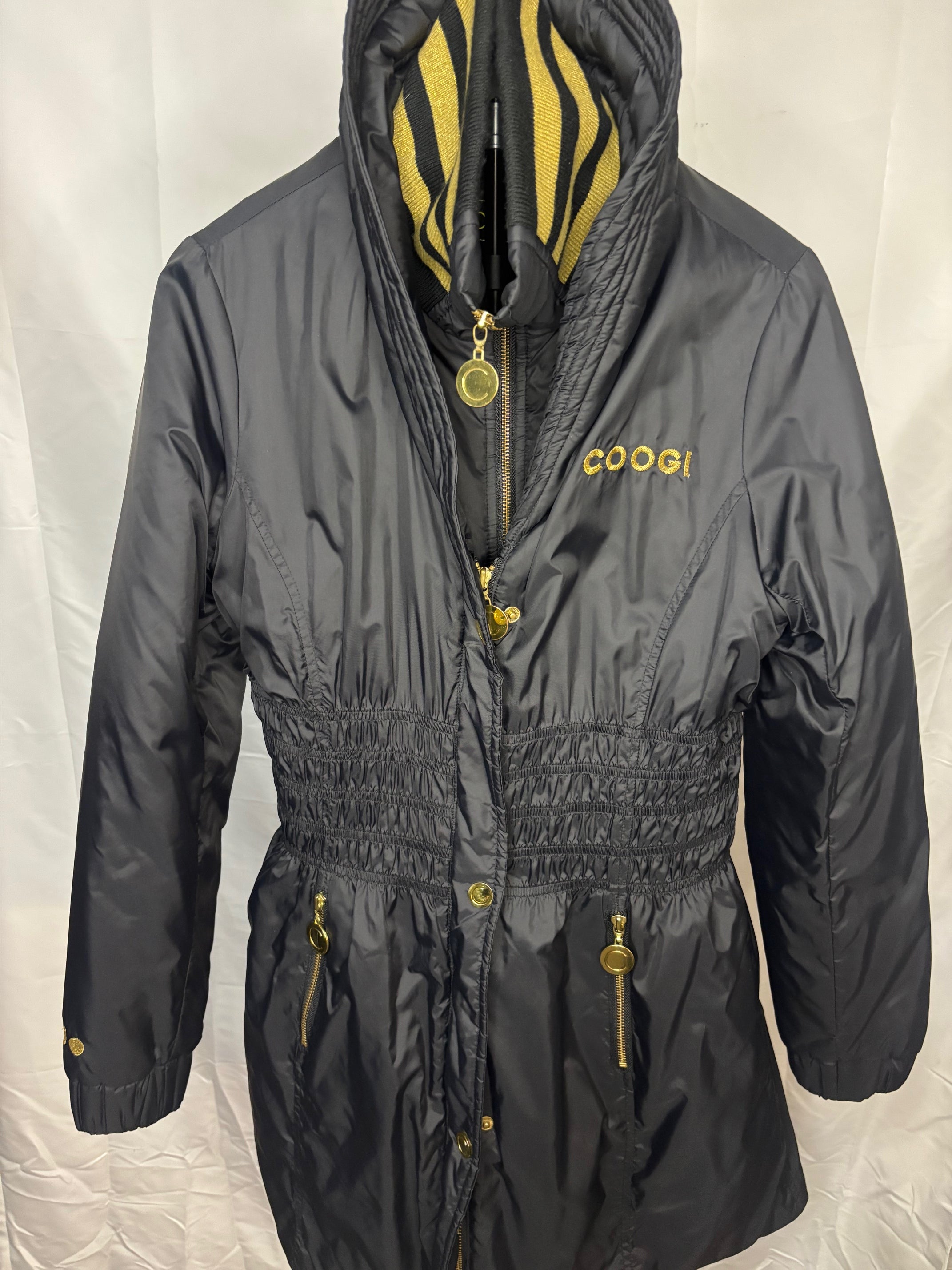 Womens Coogi Puffer Coat - Medium