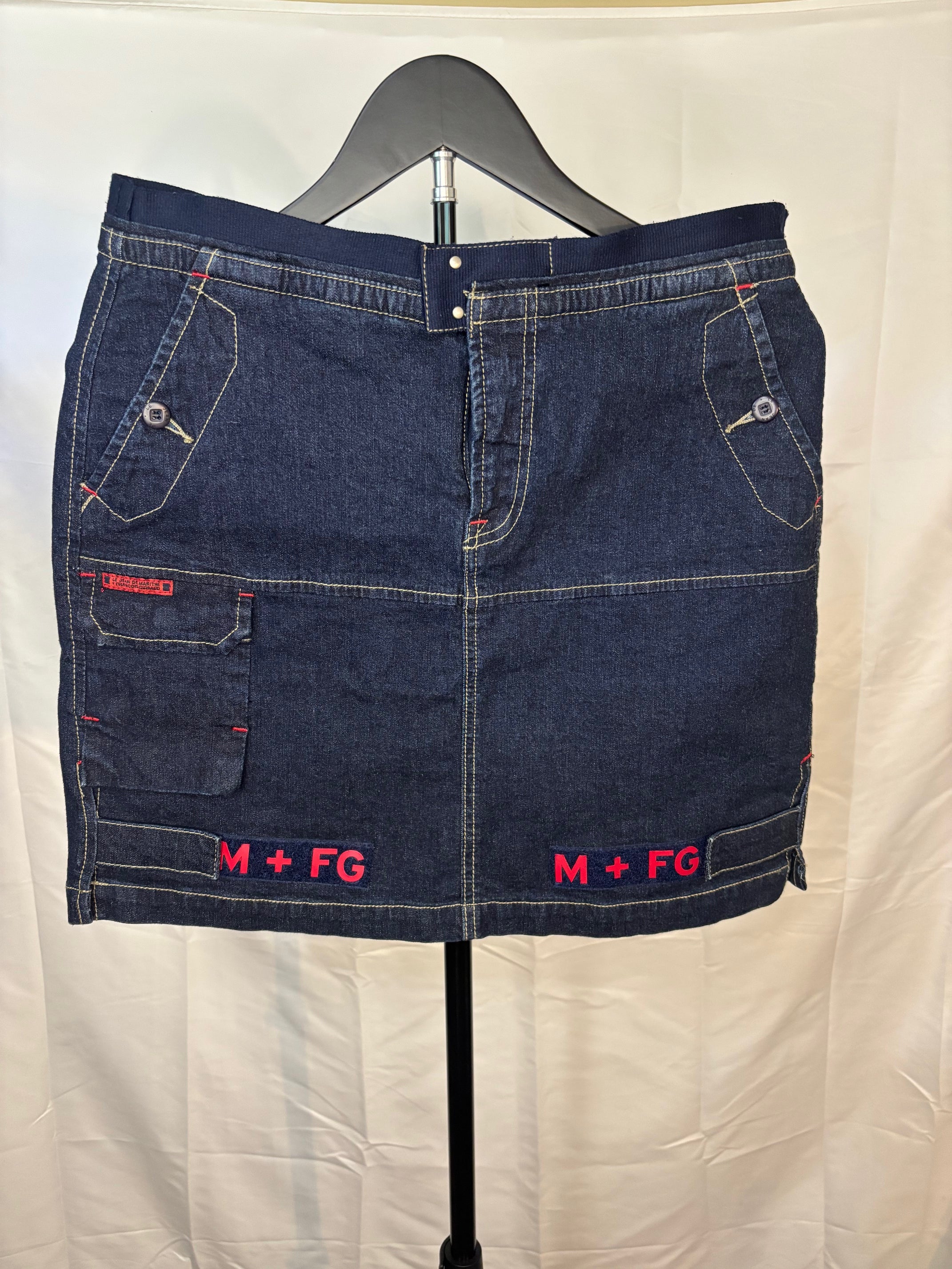 Women's Girbaud jean skirt - Size 29